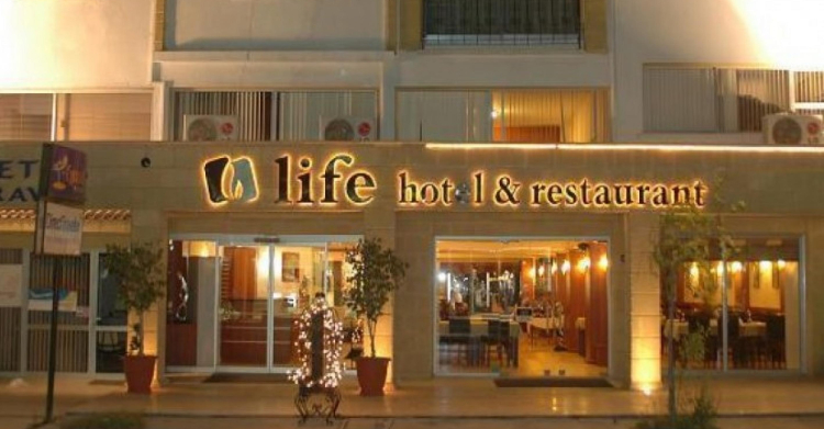Life Hotel