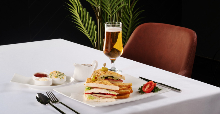 Grand Sapphire City Hotel