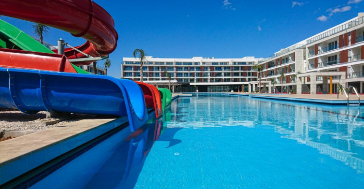 Courtyard Long Beach