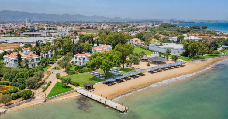 Merit Royal Gardens Hotel & Casino