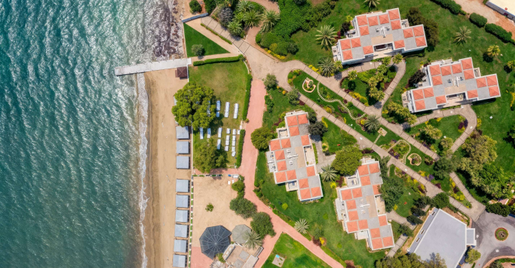 Merit Royal Gardens Hotel & Casino