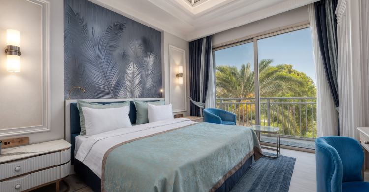 Merit Royal Gardens Hotel & Casino